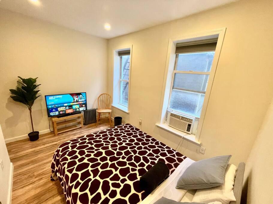 Elegant Nyc Apt 2Bedrooms 14 Minutes To Times Square! 위호켄 외부 사진